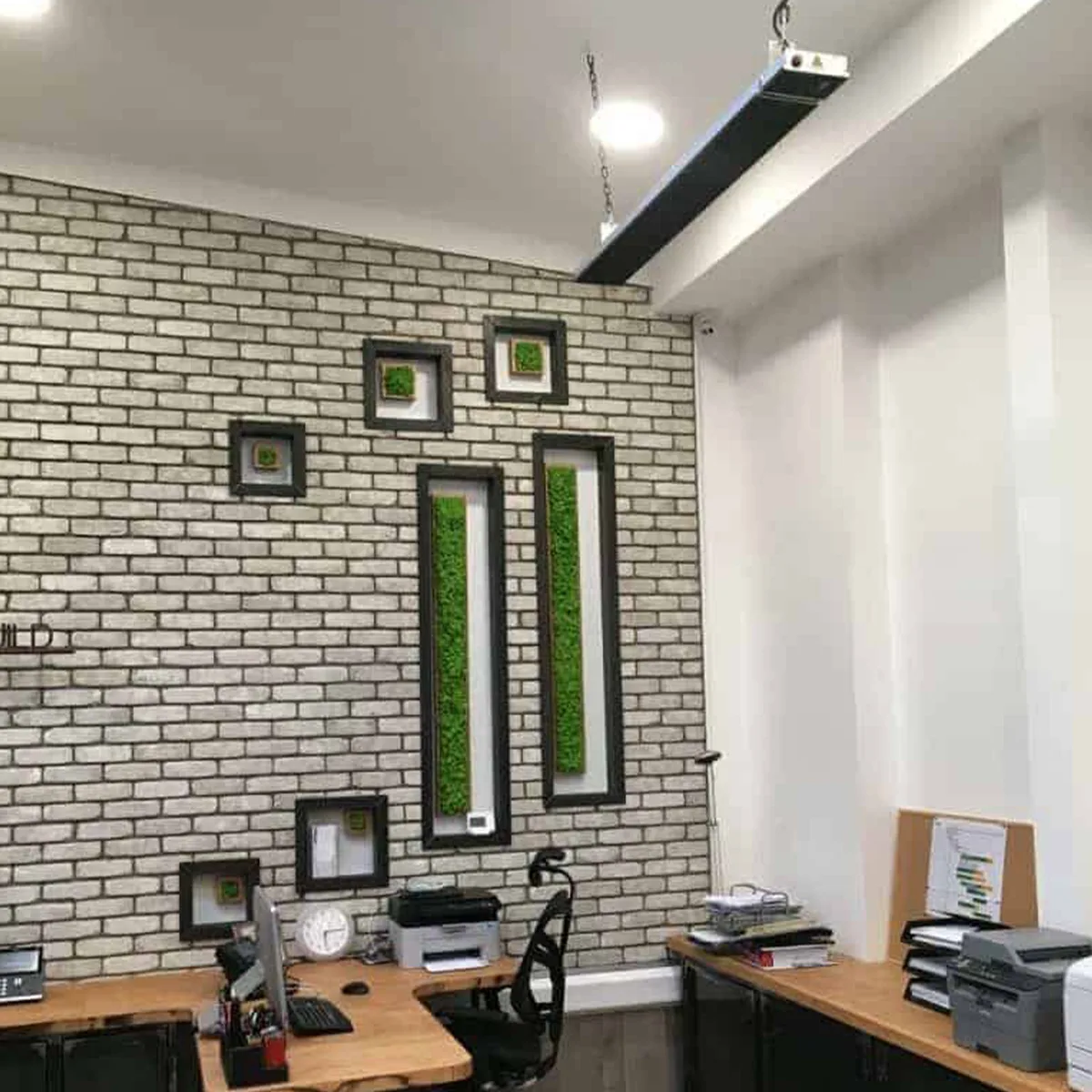 Herschel Summit installed in office reception