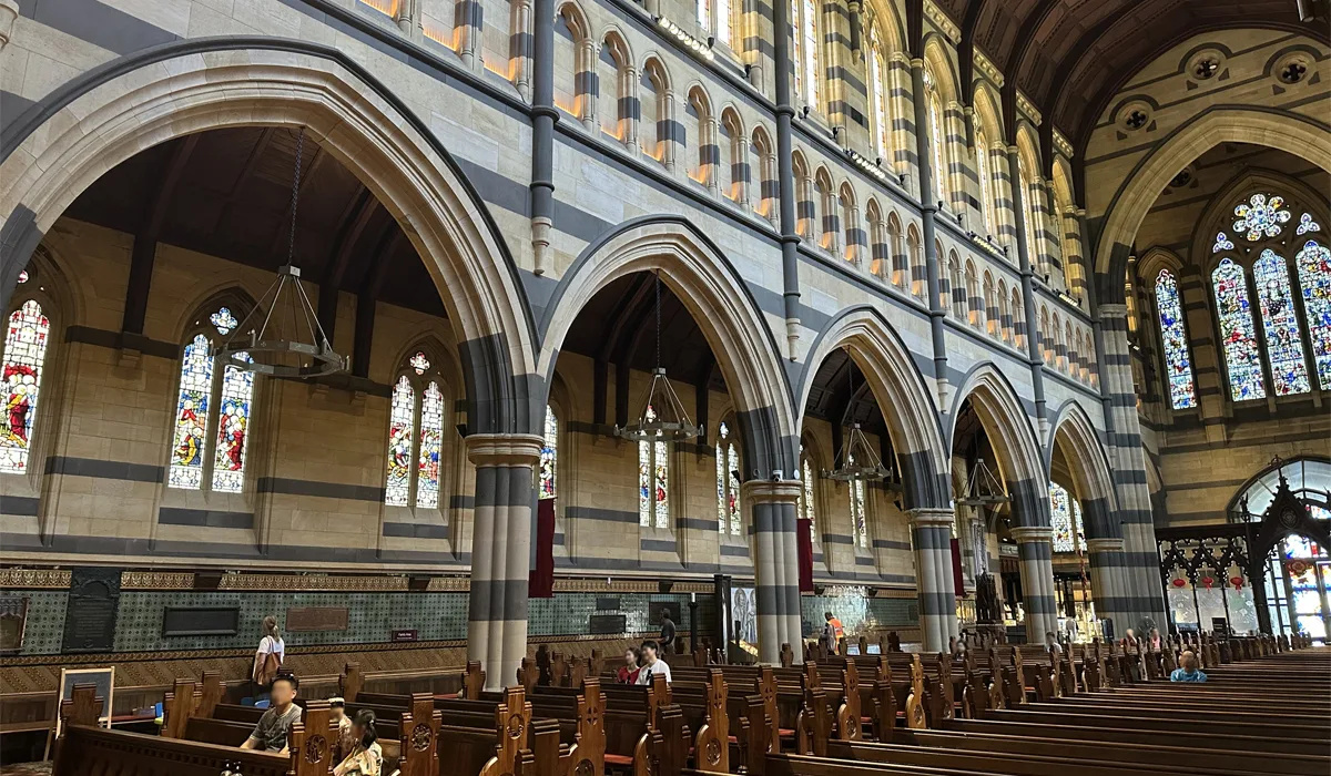 Halos installed in St Pauls Cathedral Melbourne