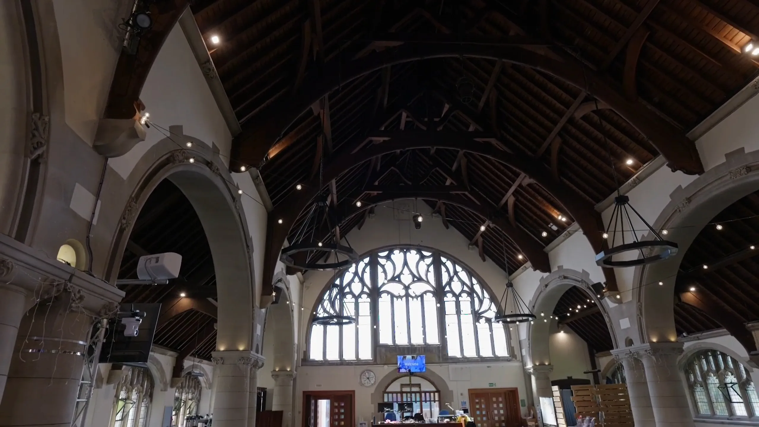 St Lukes Interior